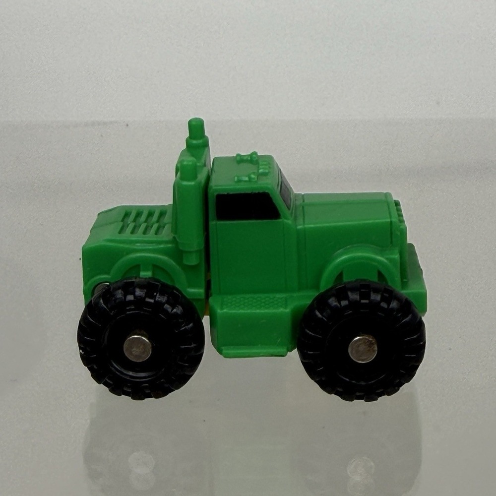 Big Hauler Transformers Generation One G1 Micromaster 1990 Hasbro  2"